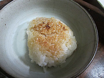 yakionigiri2.jpg